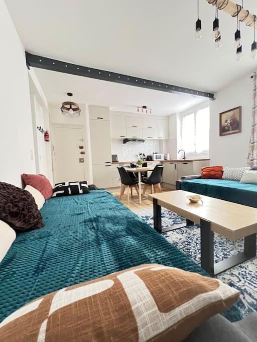 Proche De Paris, Parking Prive Appartement Le Kremlin-Bicêtre Buitenkant foto