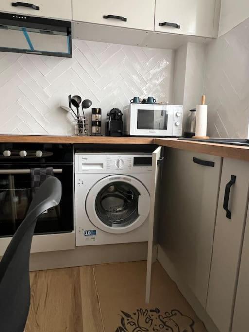 Proche De Paris, Parking Prive Appartement Le Kremlin-Bicêtre Buitenkant foto